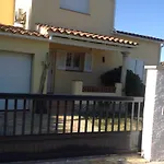 Besalu 8 Holiday home